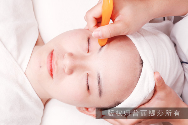 美容院妇女节给客户的祝福短信和礼物